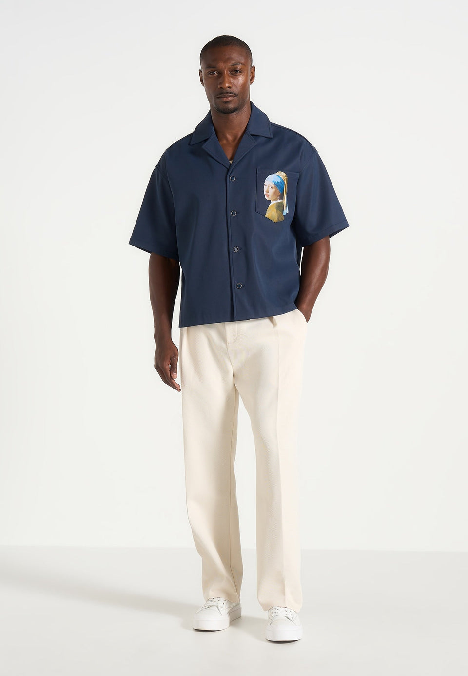 stephane-a-girl-with-a-pearl-earring-boxy-shirt-indigo
