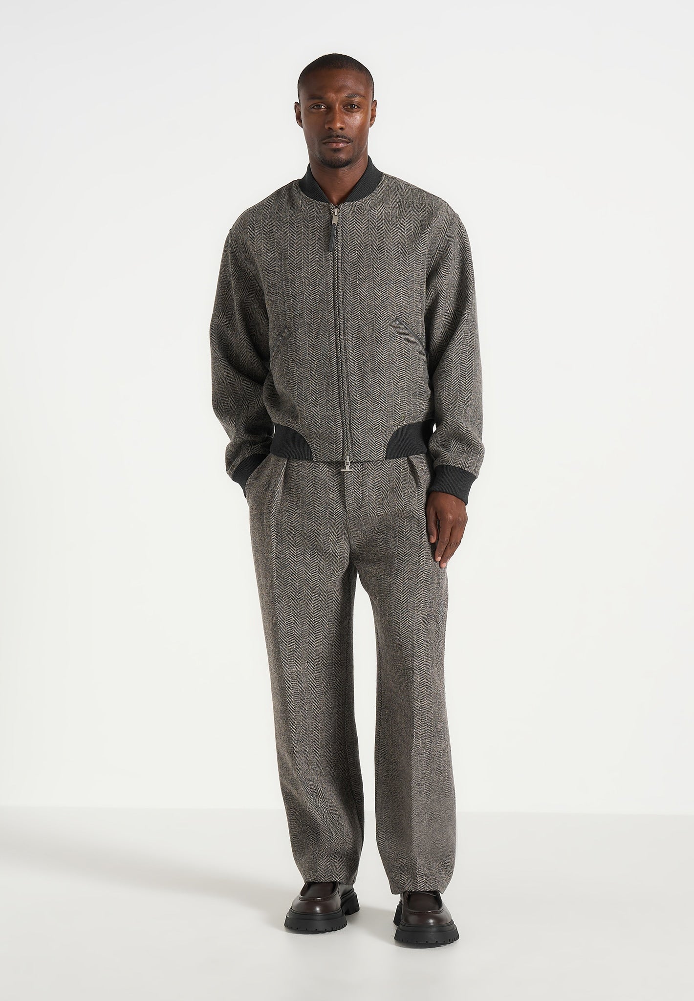 Dorian -  Herringbone Wool Pleated Pants - Grey