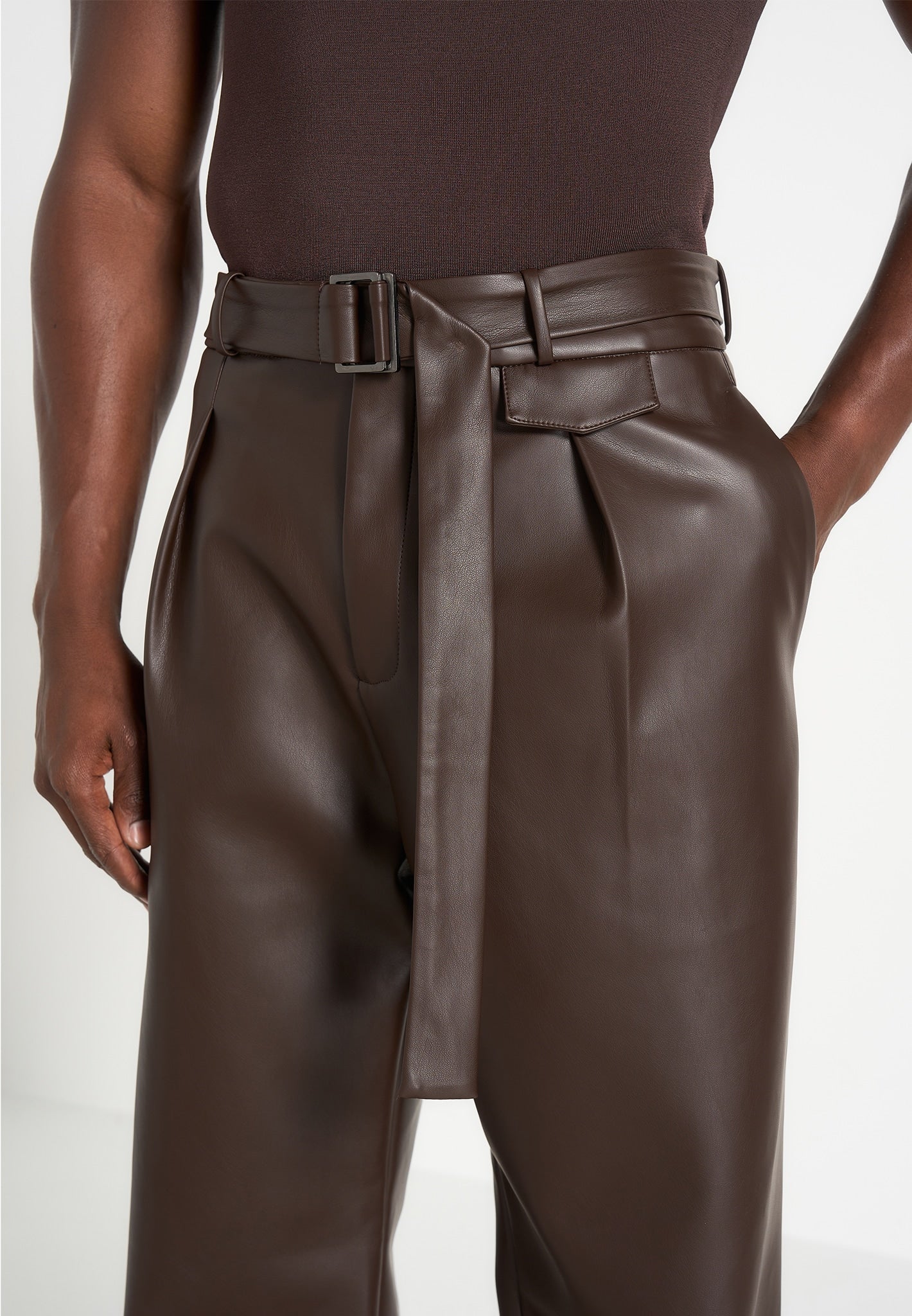 Serge - Relaxed Fit Leather Pleated Pants - Brown