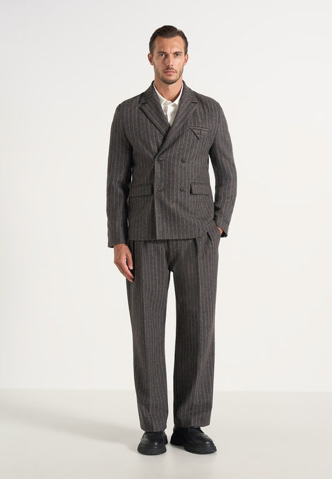  Suits