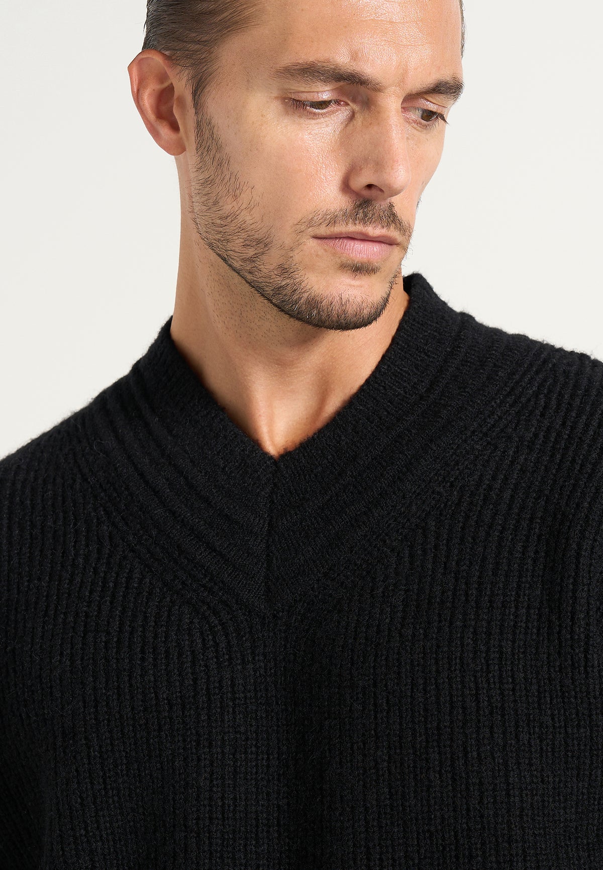 Remi - Signature Ribbed Wool-Blend V-Neck Sweater - Black
