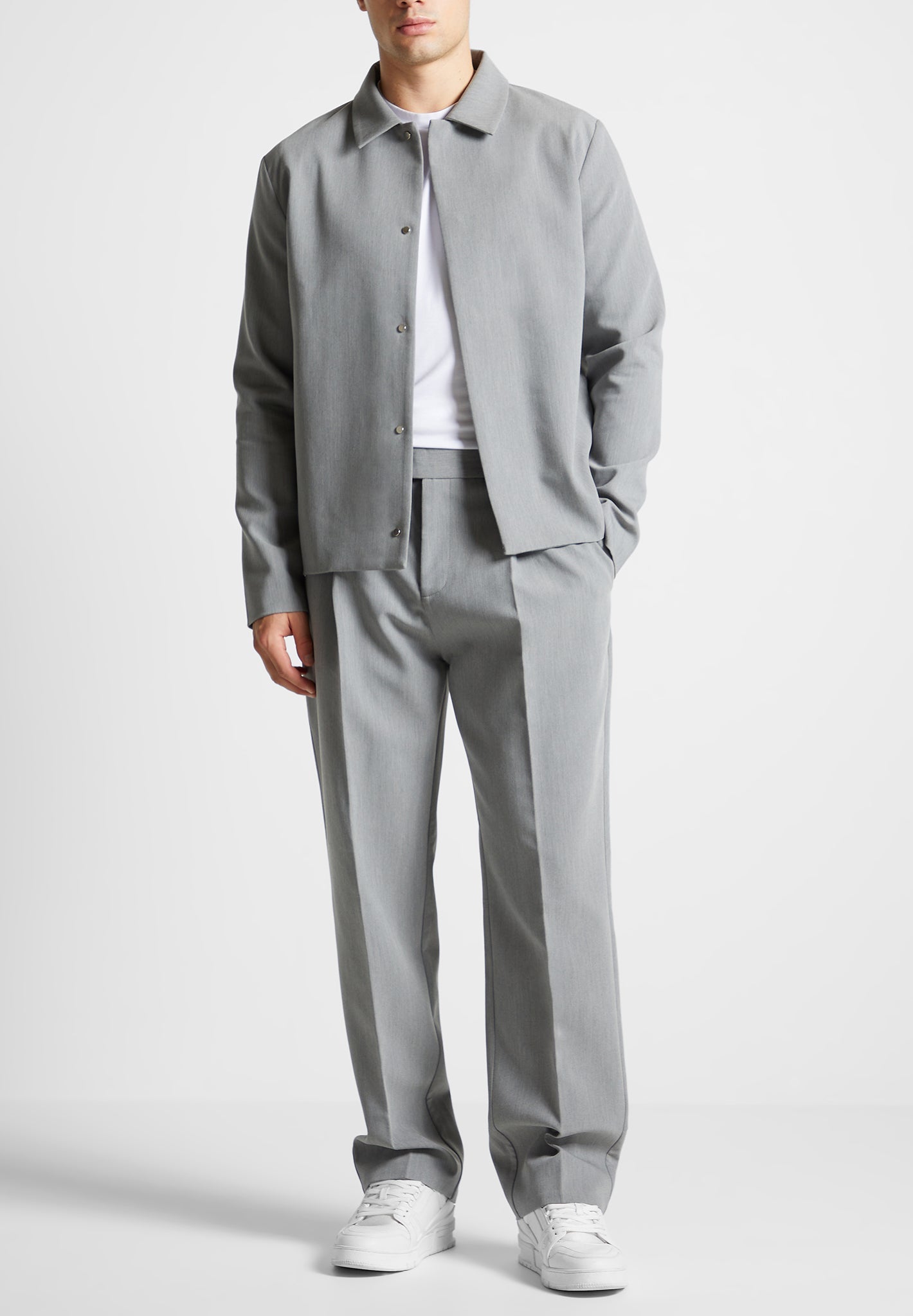 minimal-boxy-jacket-light-grey