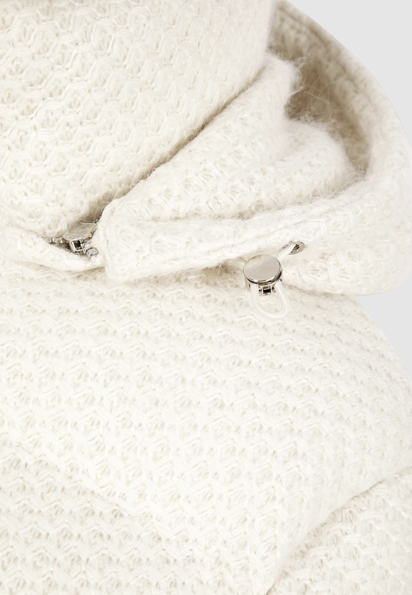 textured-knit-puffer-jacket-cream