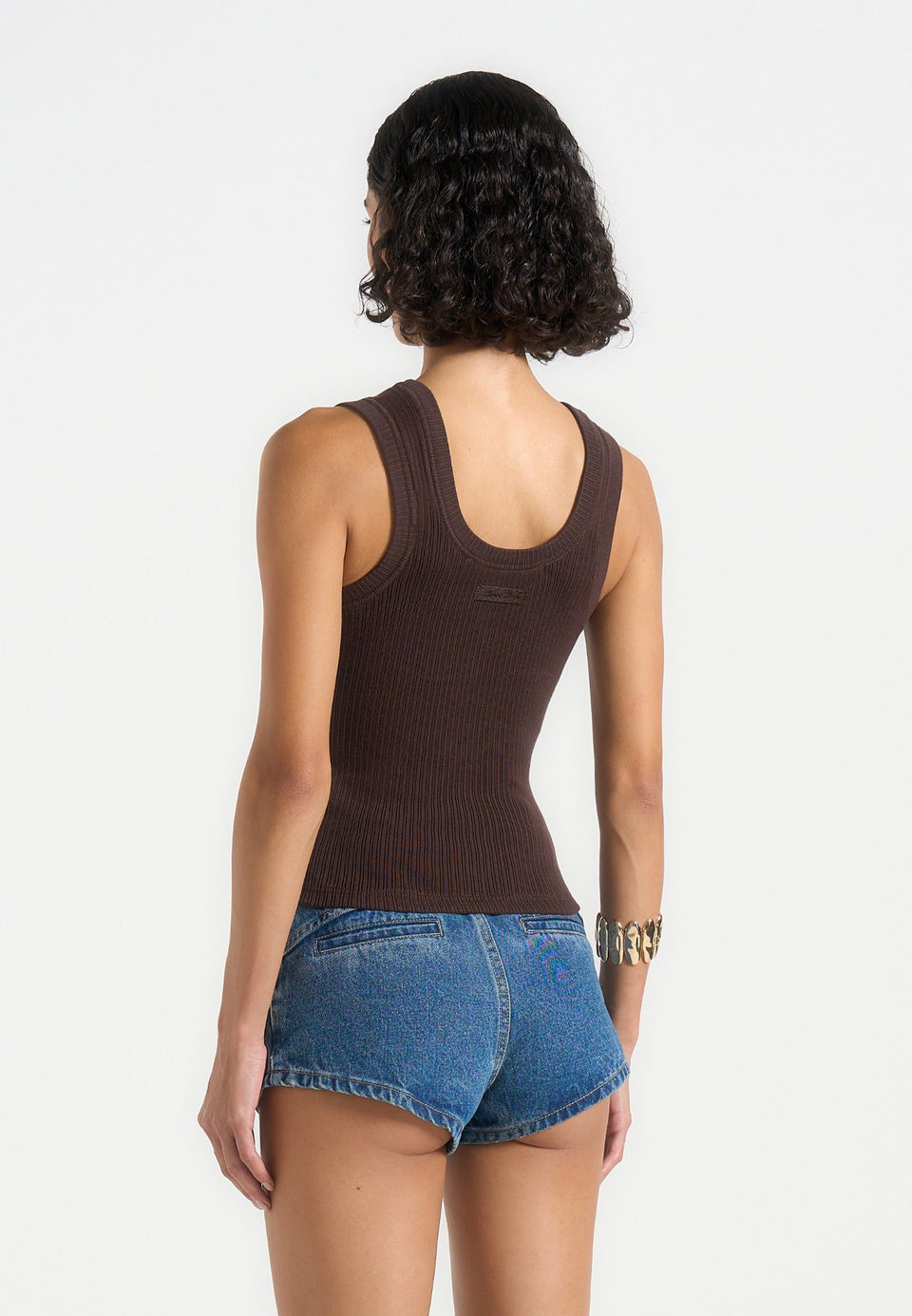vs001-scoop-neck-ribbed-cotton-vest-brown