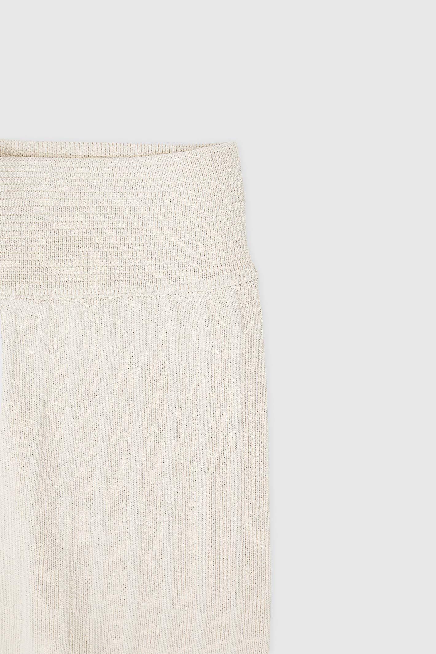 knitted-caged-leggings-beige