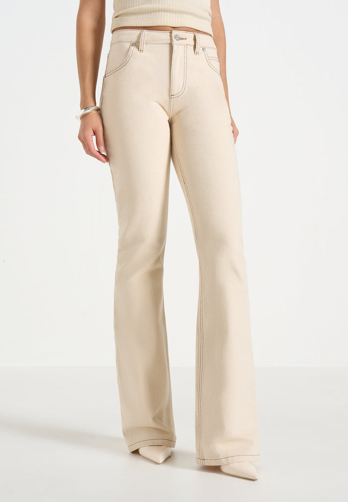 abbie-stacked-fit-and-flare-jeans-cream