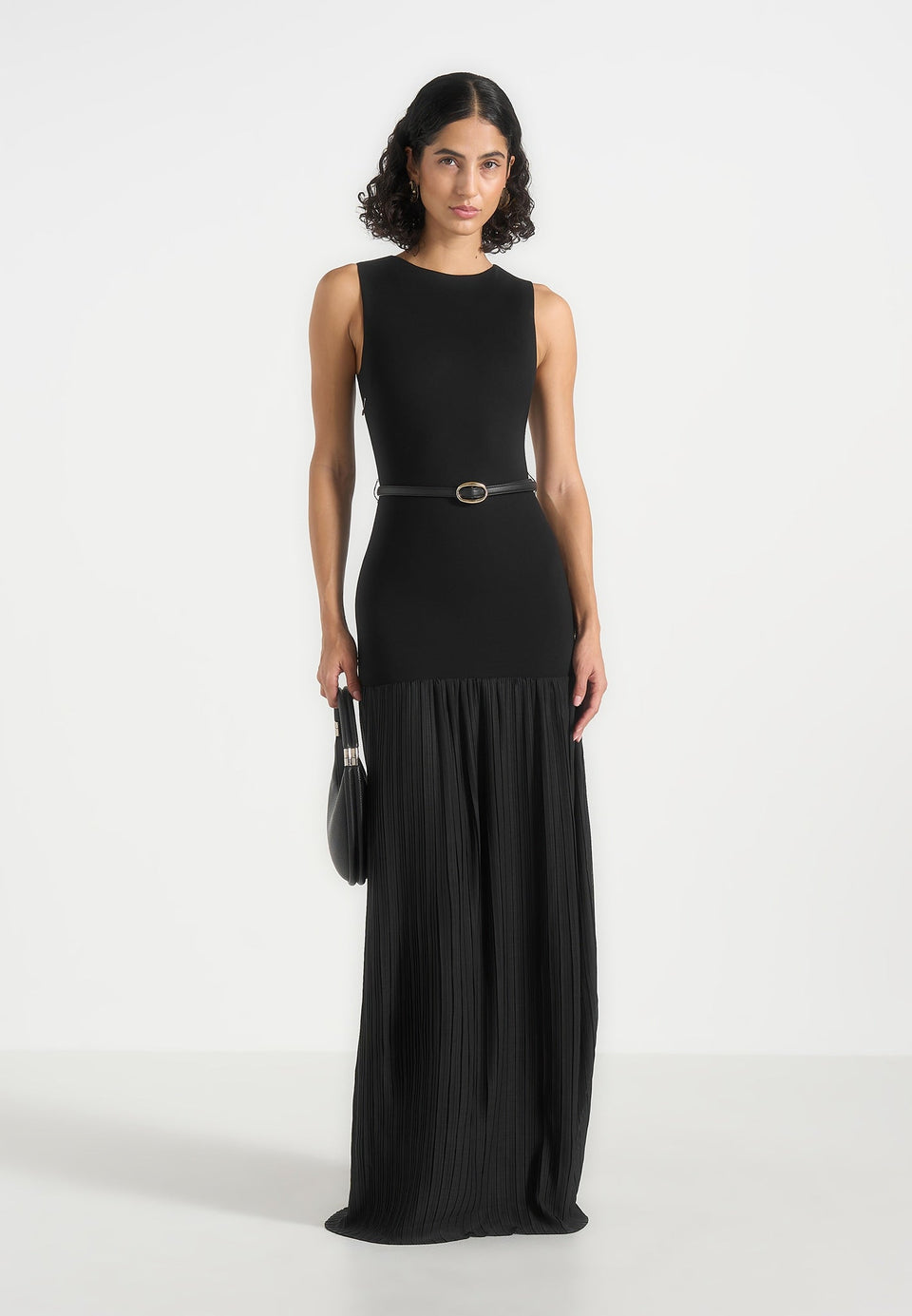emma-crew-neck-belted-pleated-maxi-dress-black