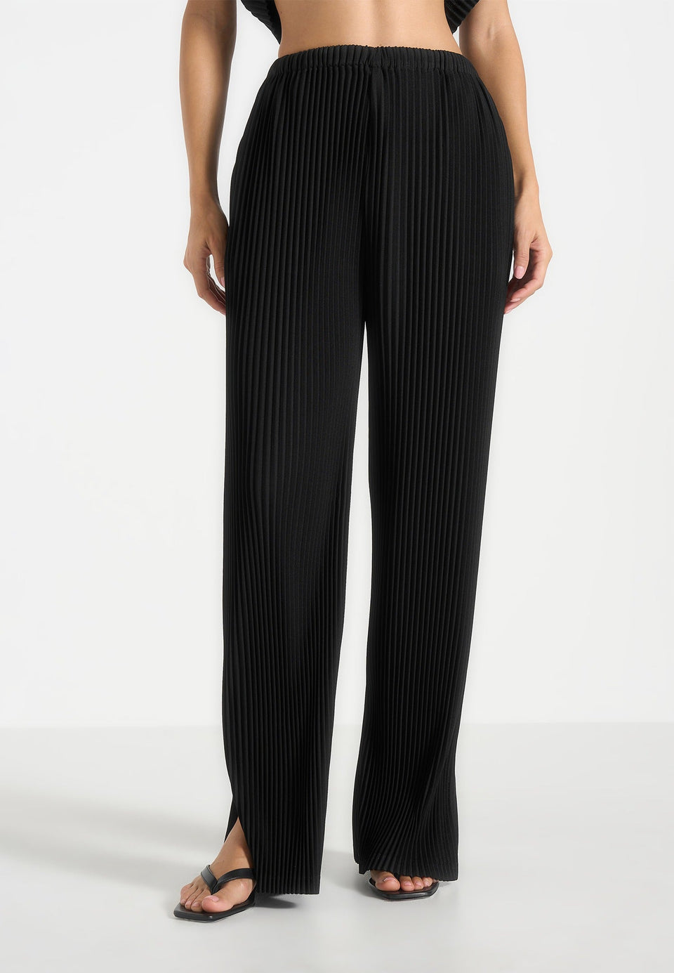lila-pleated-trouser