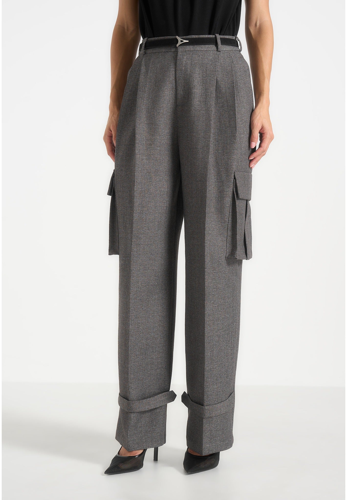 textured-tailored-pleated-cargo-trousers-grey