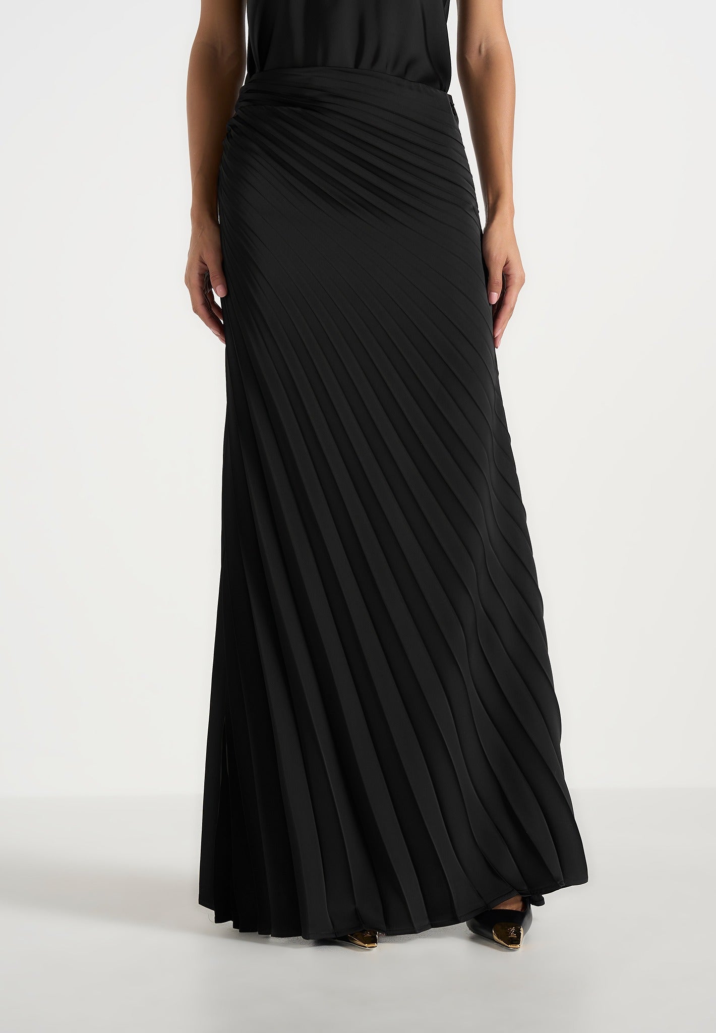 Fiona - Satin Fan Pleat Maxi Skirt - Black