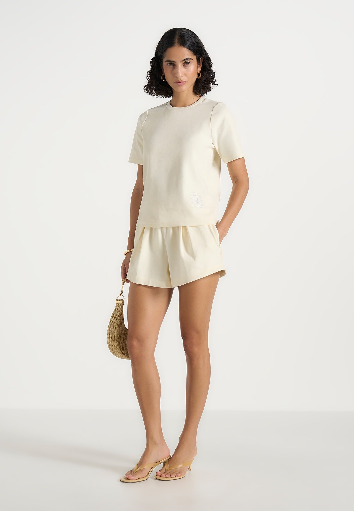 sh002-gathered-waist-cotton-shorts-pale-yellow 