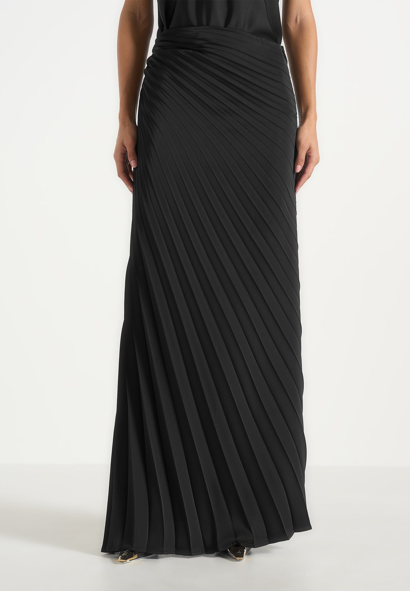 fiona-satin-fan-pleat-maxi-skirt-black