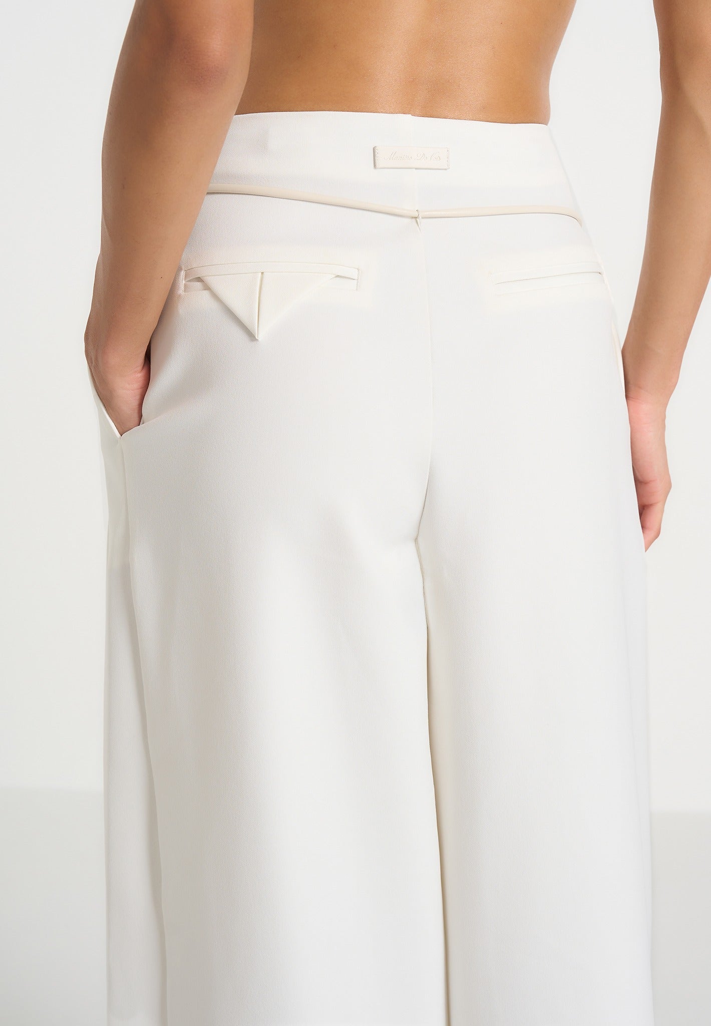 Flora - Box Pleat Wide Leg Belted Pants - White