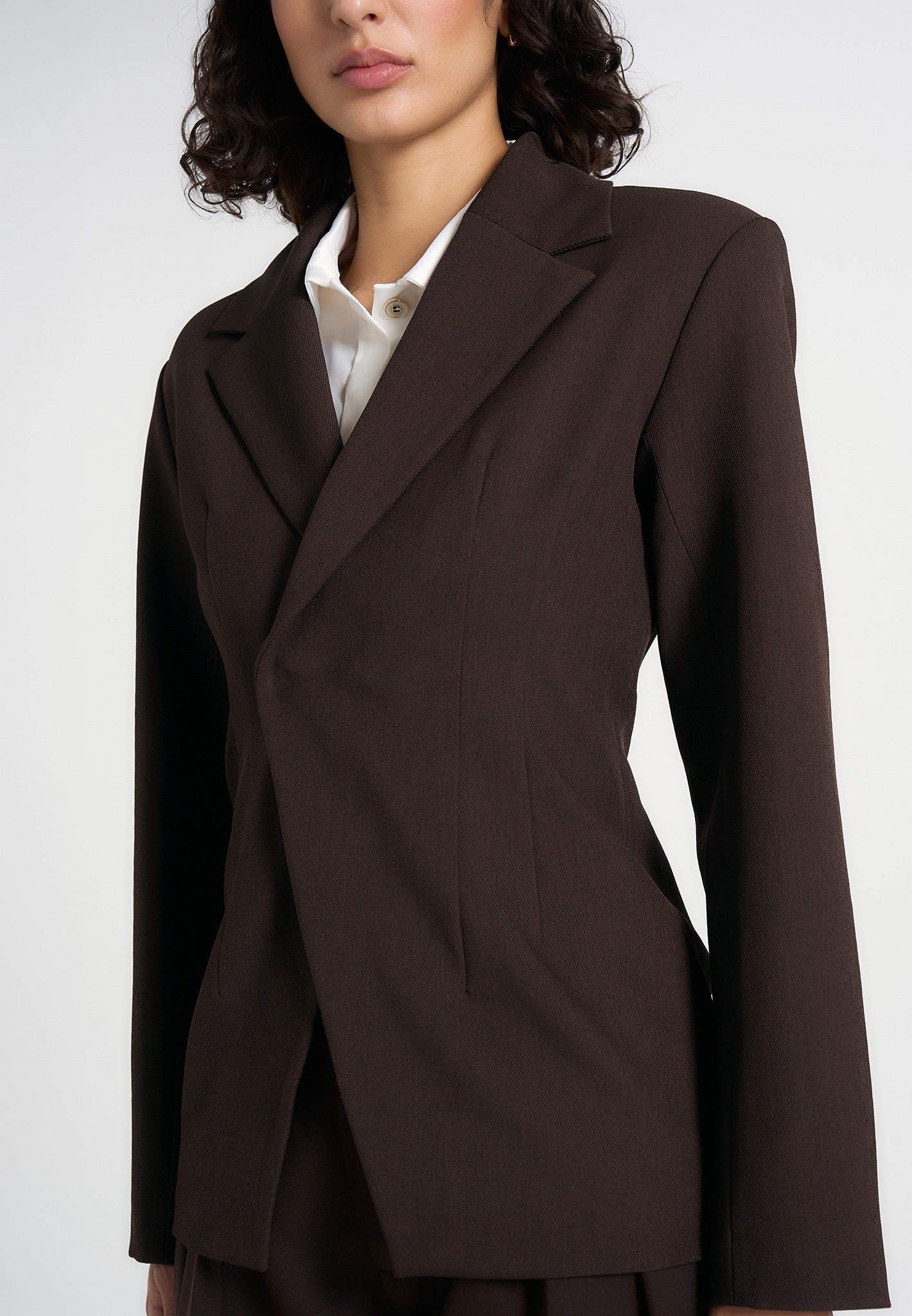 beatrice-tailored-cinched-blazer-dark-brown