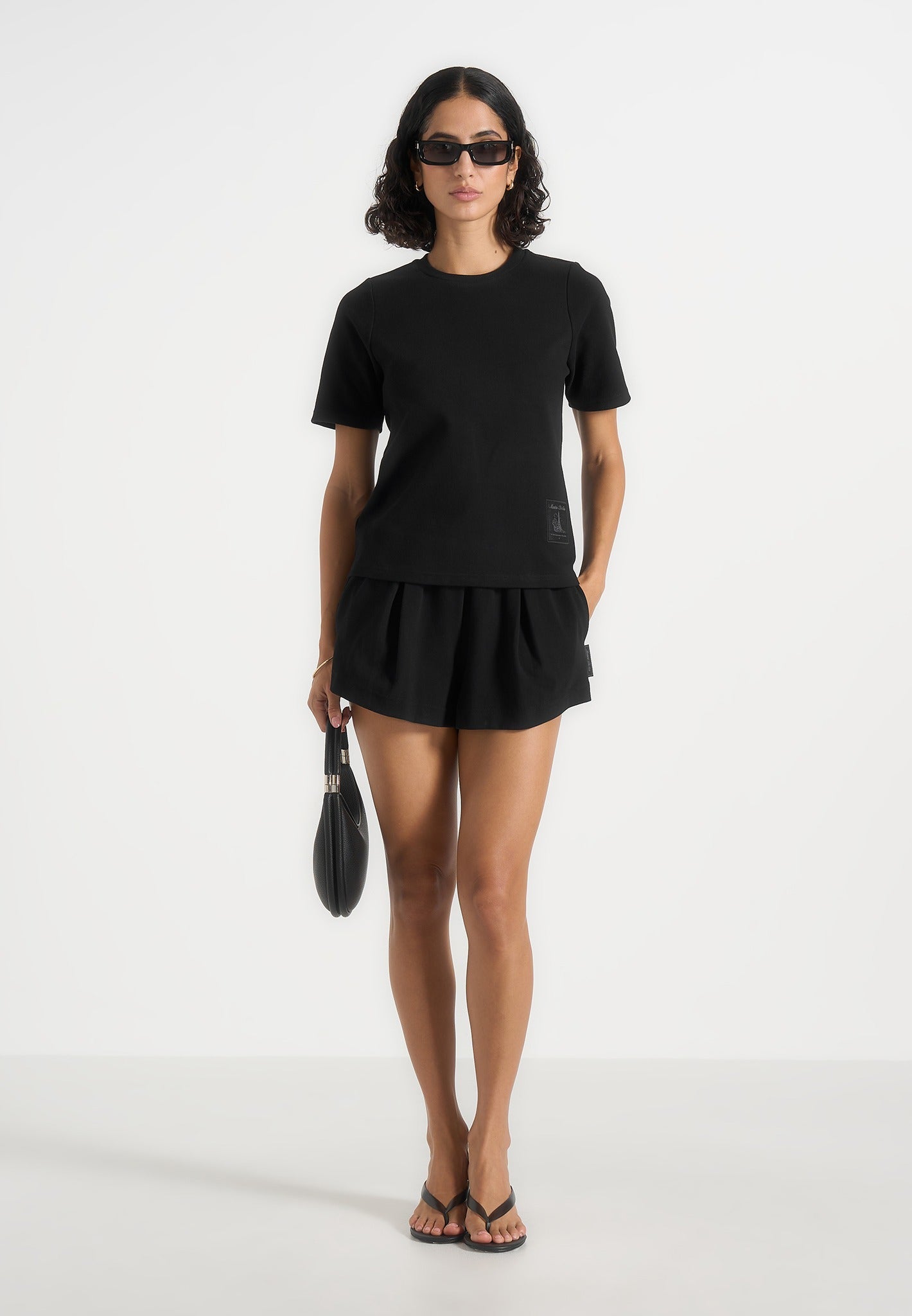 sh002-gathered-waist-cotton-shorts-black 