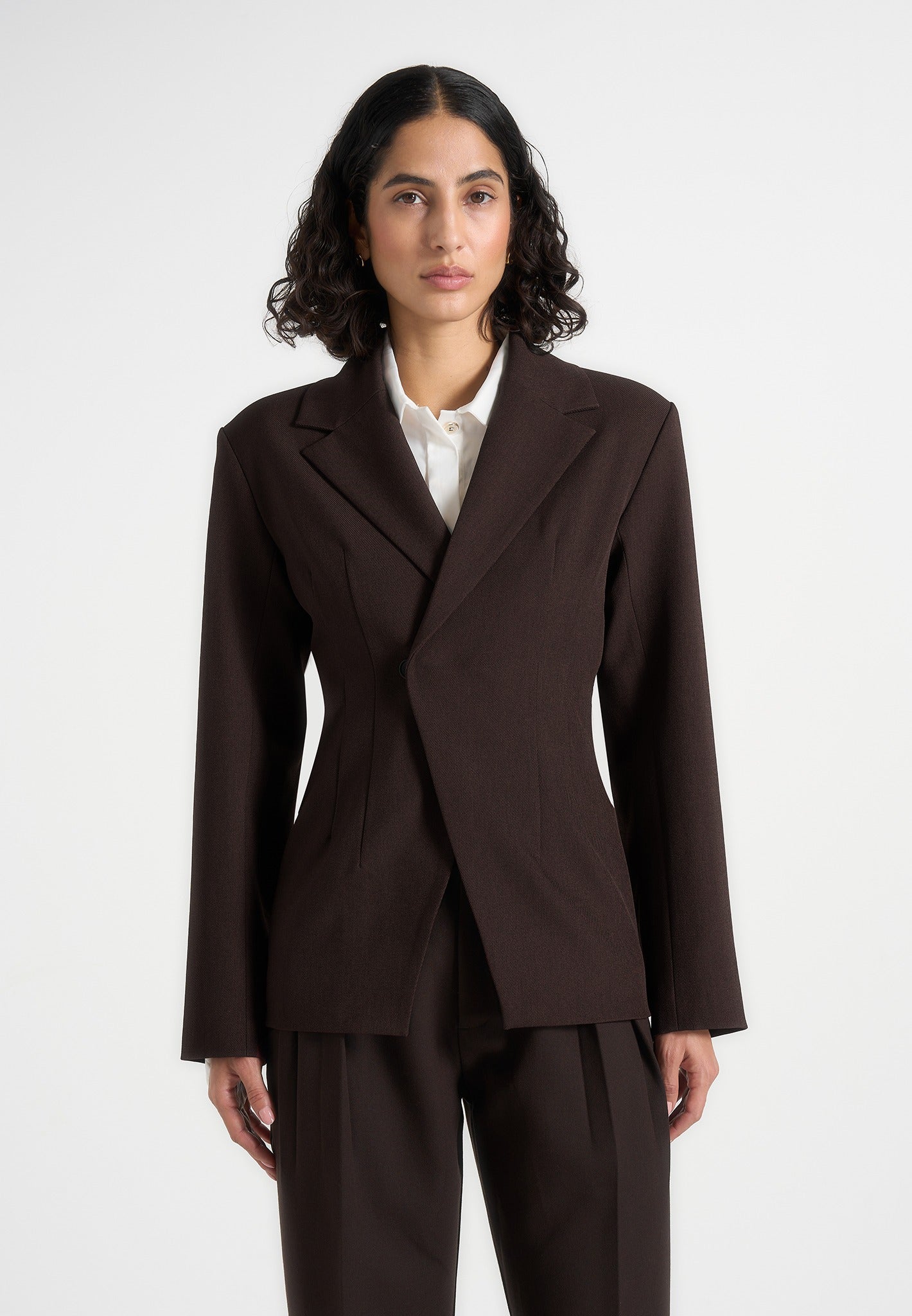 beatrice-tailored-cinched-blazer-dark-brown