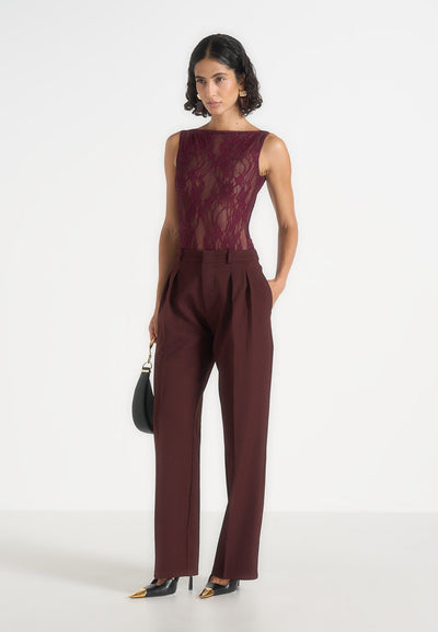 Rhonda - Open-Back Lace Bodysuit – Wine