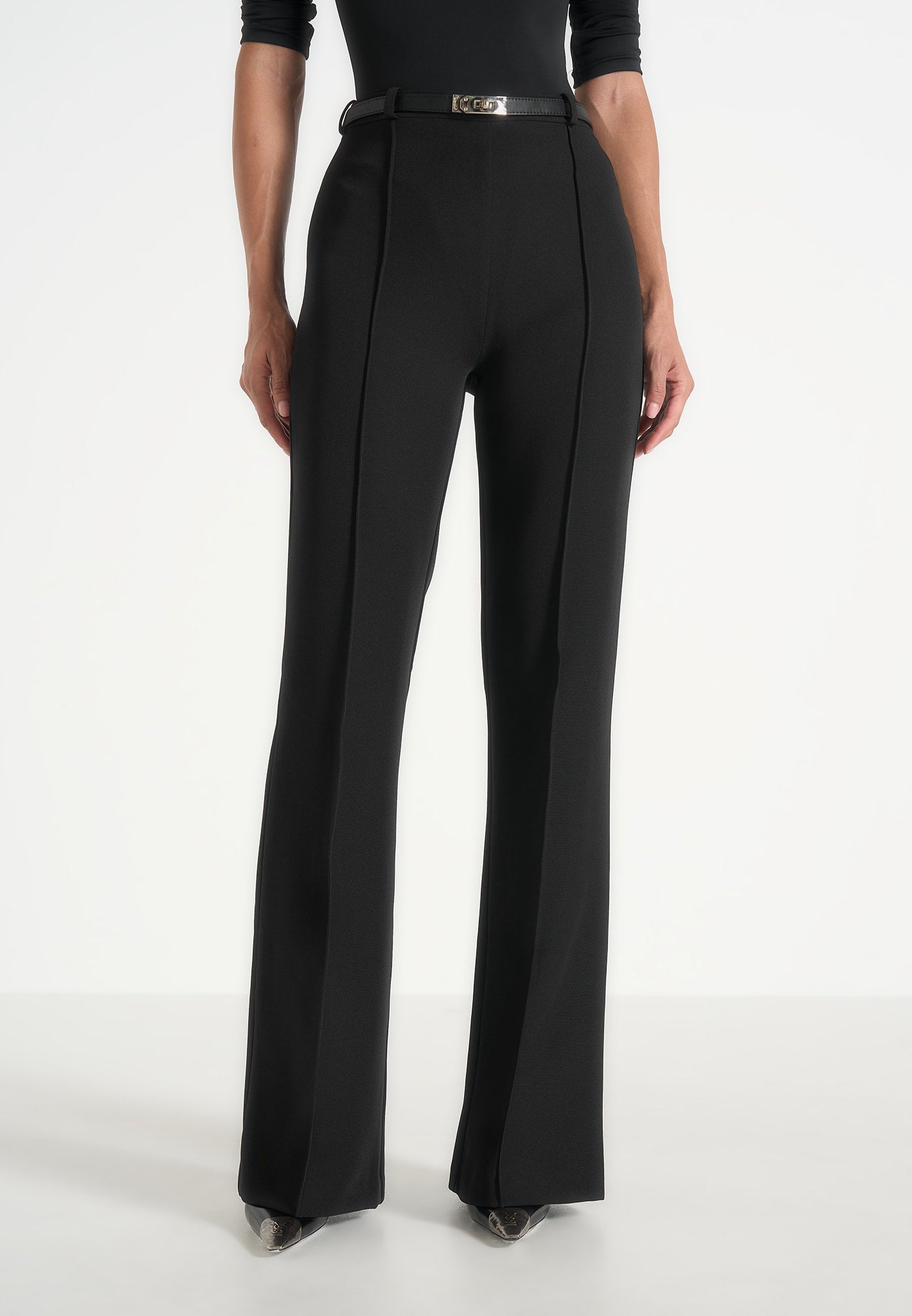 Quinn - High-Waisted Belted Fit & Flared Pants – Black