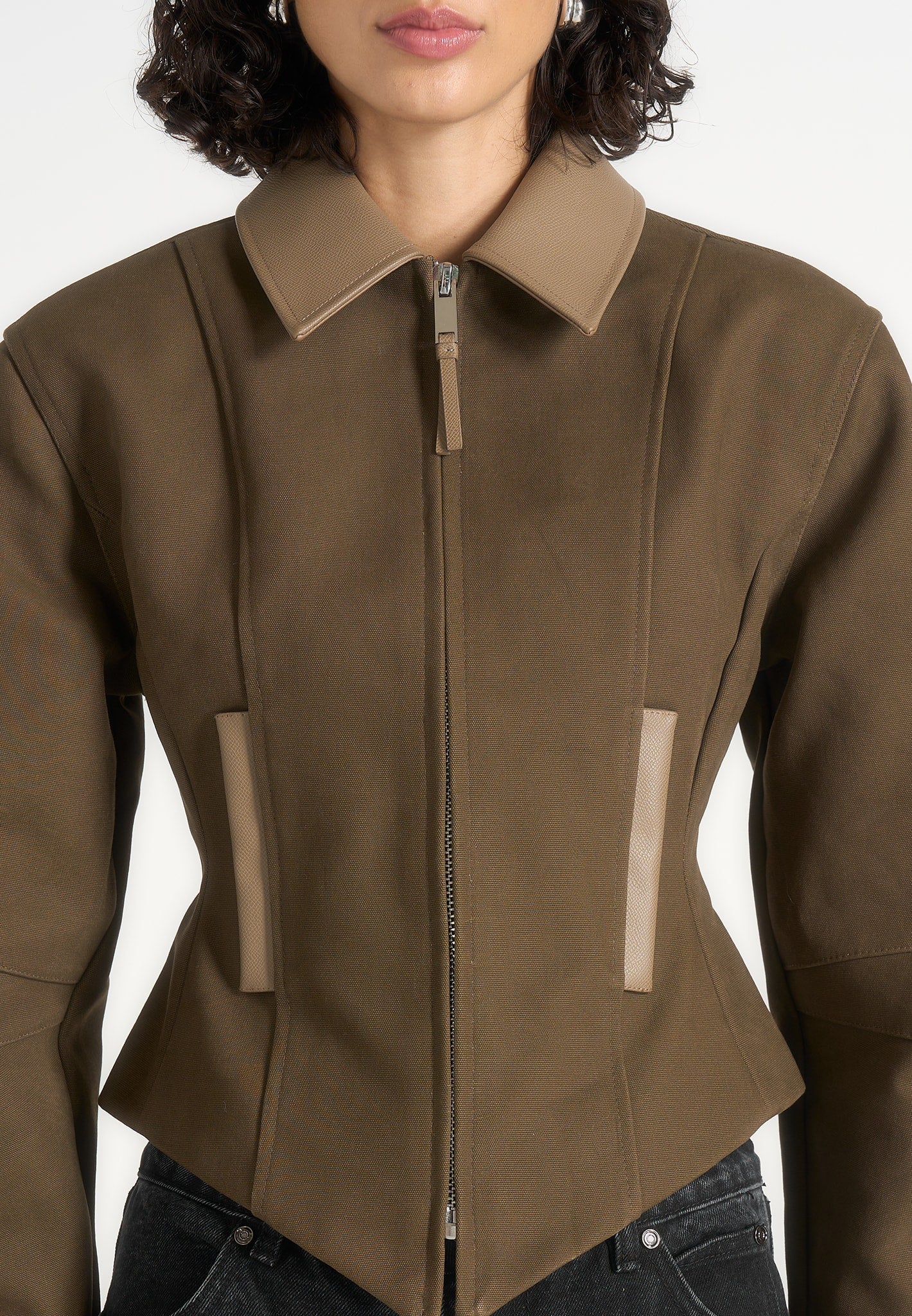 sky-hourglass-gabardine-jacket-khaki