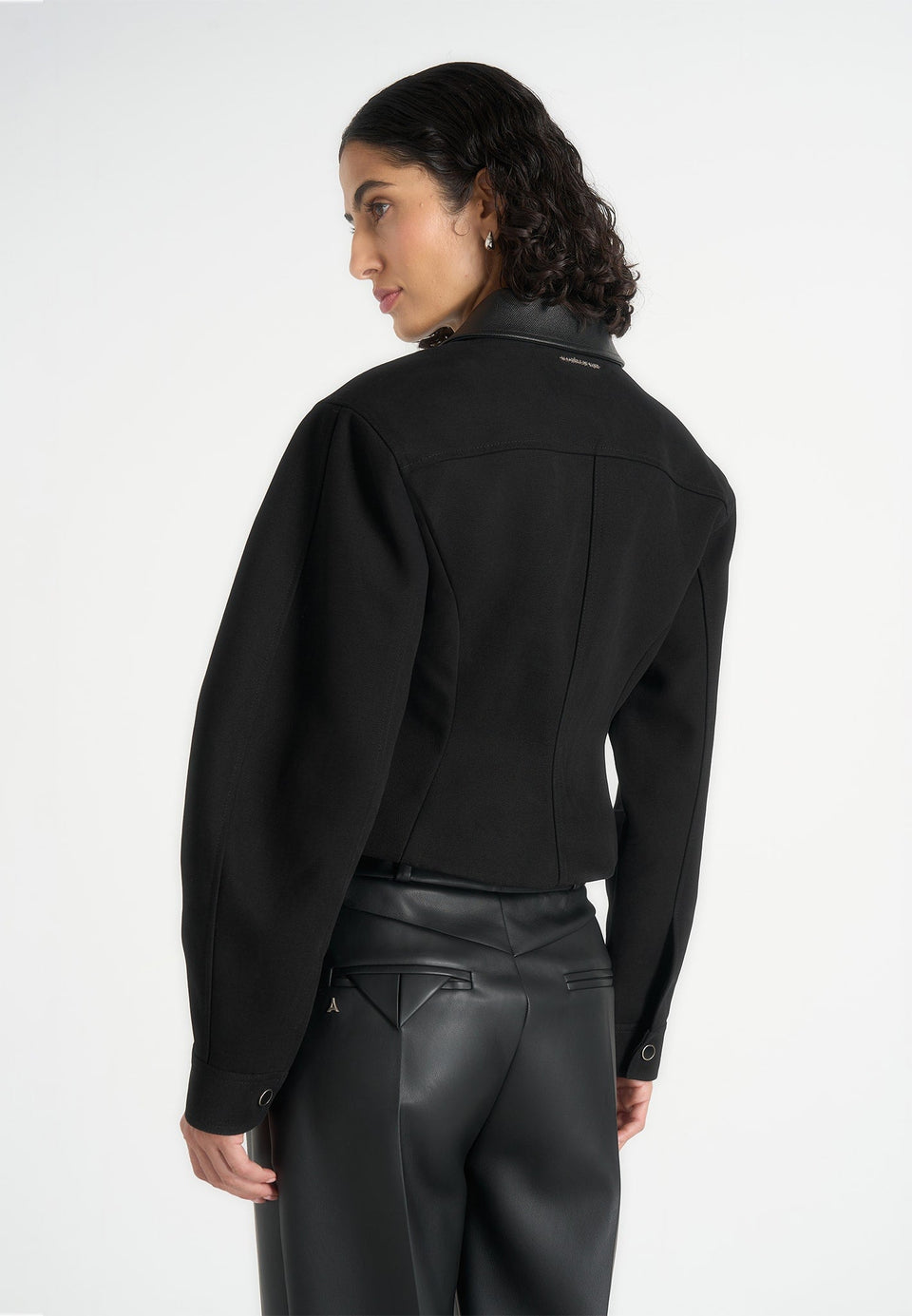 sky-hourglass-gabardine-jacket-black