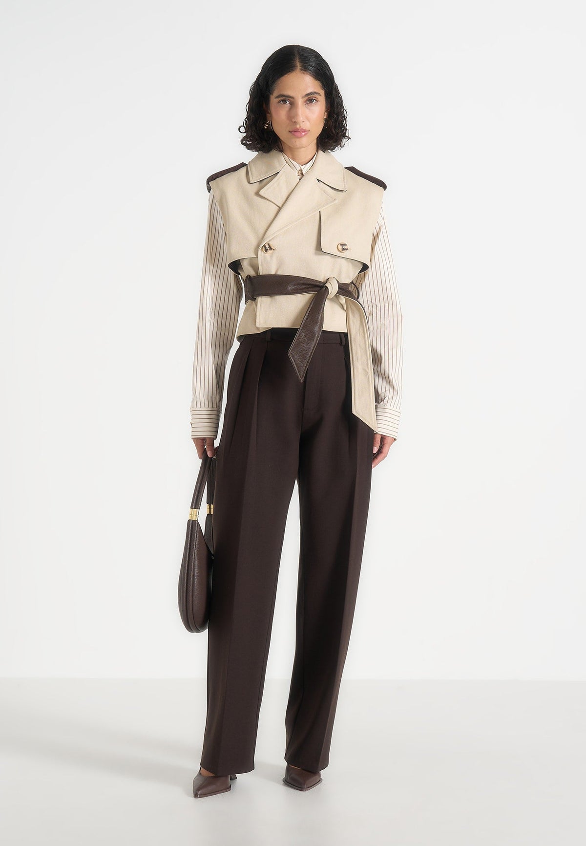 Lelia - Cropped Suede Trench 2-in-1 Gilet Coat With Belt - Beige/Brown
