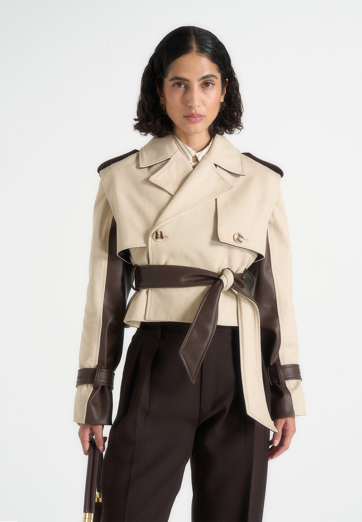 Lelia - Cropped Suede Trench 2-in-1 Gilet Coat With Belt - Beige/Brown