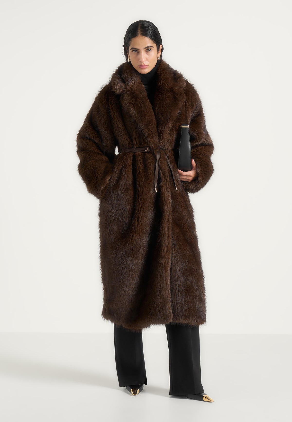 Bria - Oversized Fur Coat With Belt - Brown