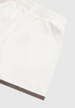 contrast-border-shorts-cream-brown