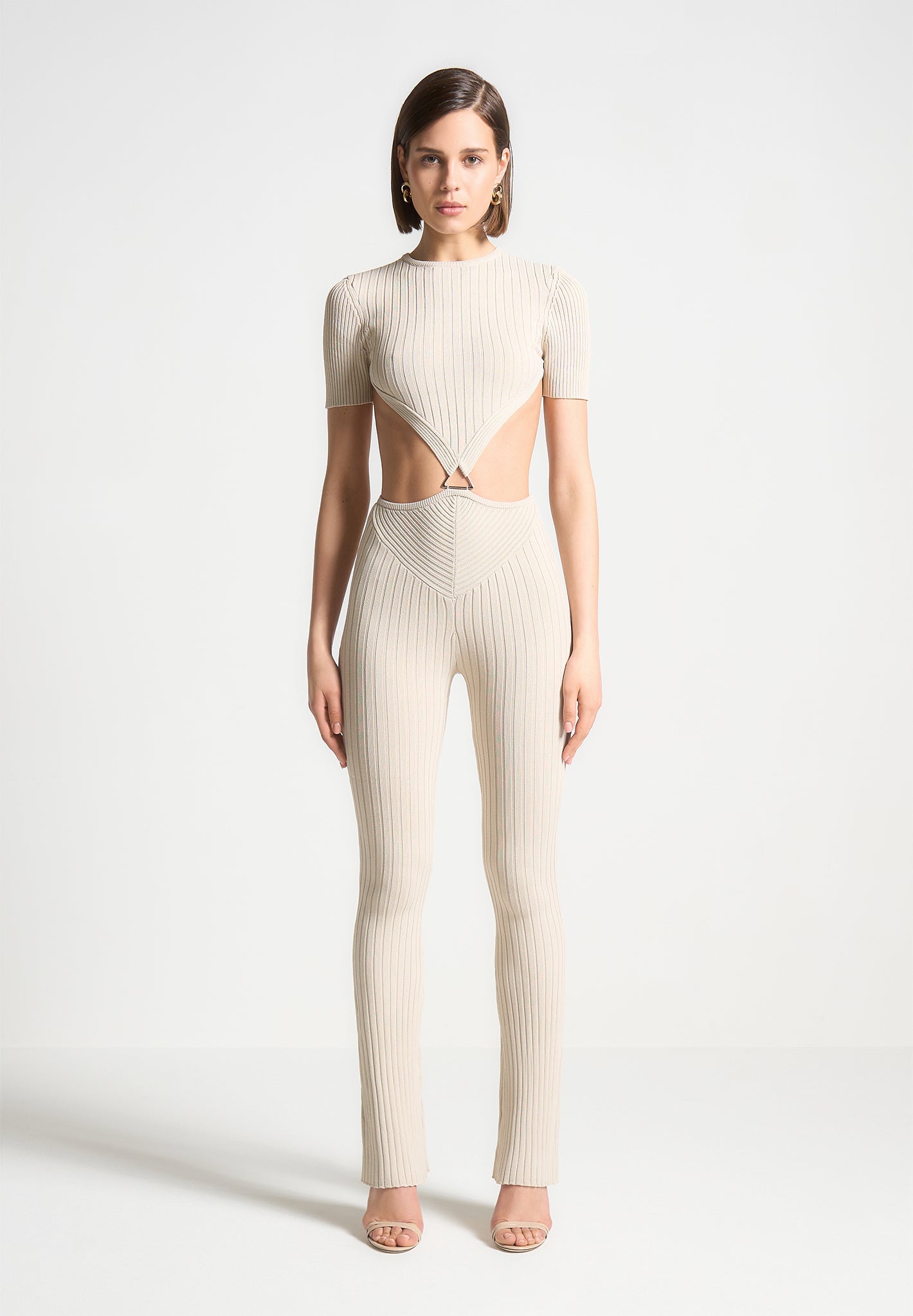 knitted-backless-jumpsuit-beige