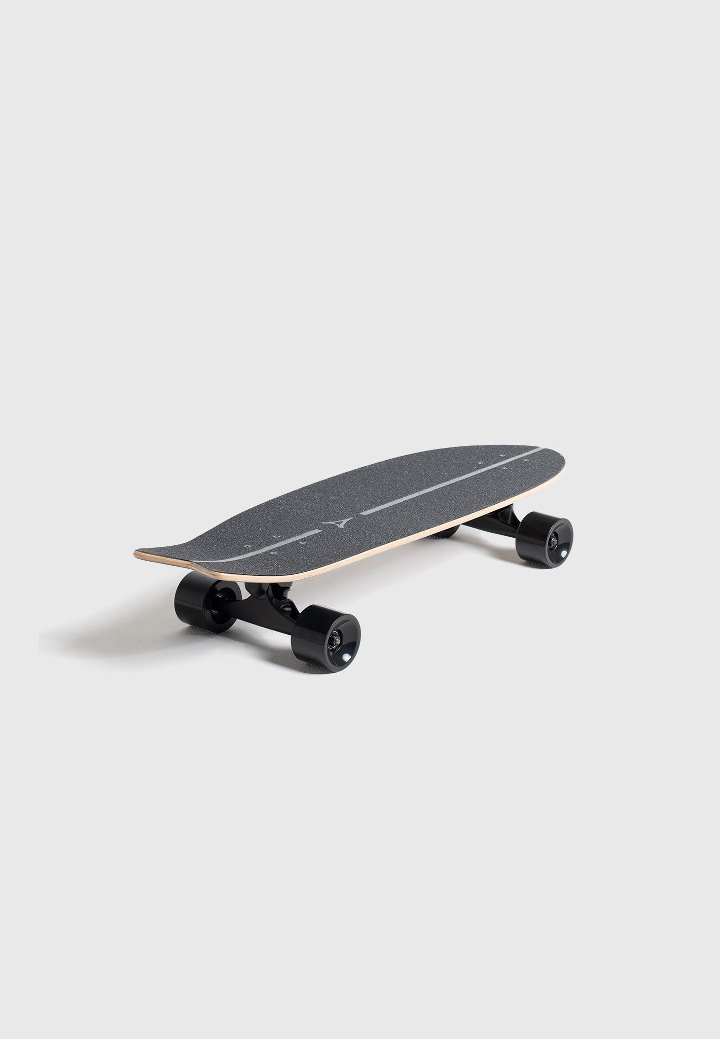 mona-lisa-skateboard-black