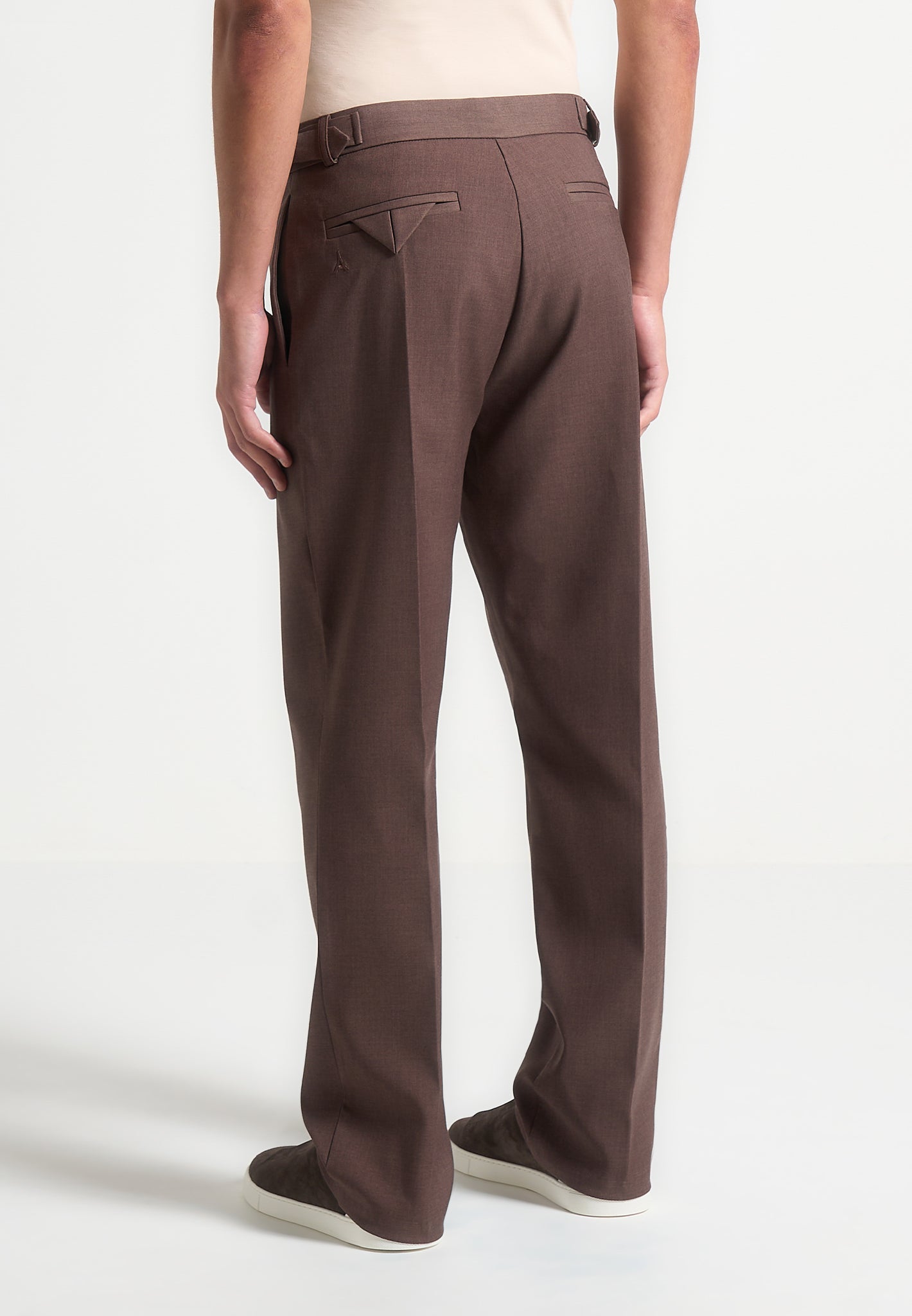 regular-fit-twill-pleated-tailored-trousers-brown